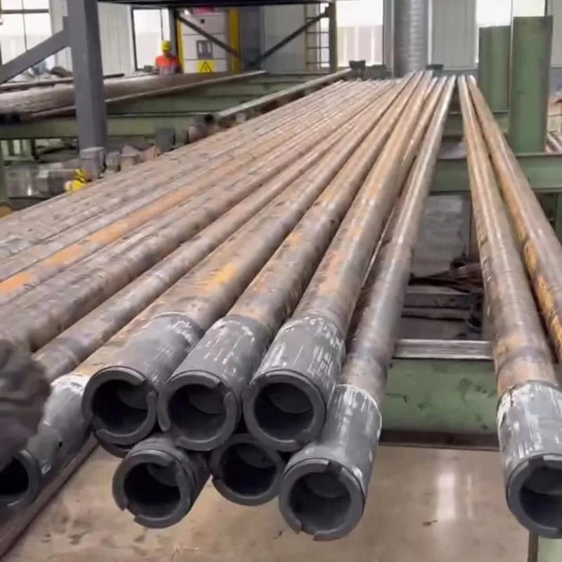 API 5CT-standaard 13-3/8 STC LTC L80 C95 koolstofstaal buizen en behuizing met koppeling voor het beschermen van de put
