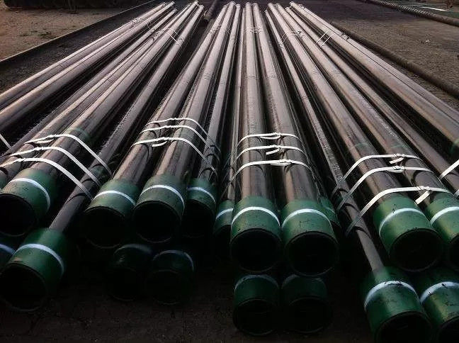 API 5CT Standard 9-5/8 STC Anti High Pressure L80 Steel Oil Tubing And Casing Compleet met veiligheidsringen en met tepels